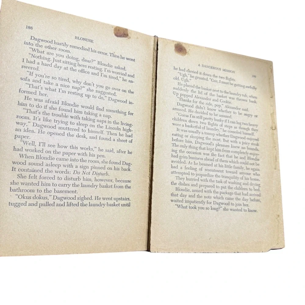 Blondie and Dagwood Adventure in Magic Whitman Authorized Edition‎ Young 1944